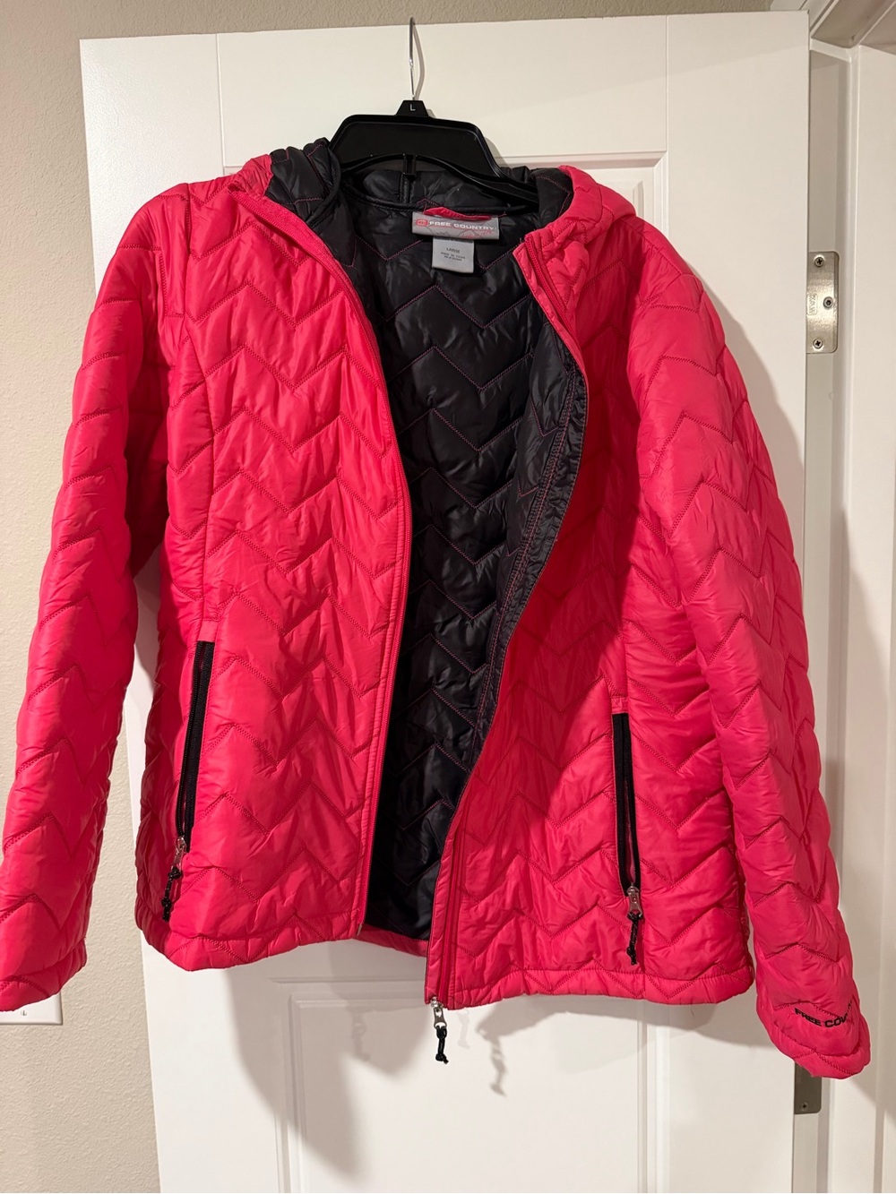 Free Country Bright Pink Quilted Hooded Puffer Jacket